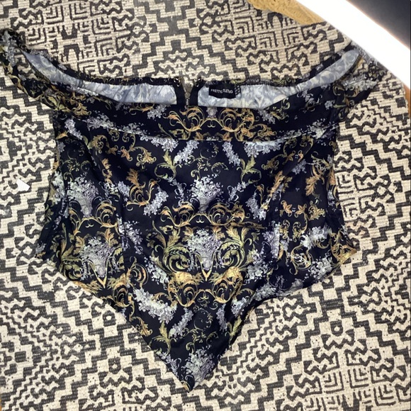 Corset Top - Picture 2 of 3